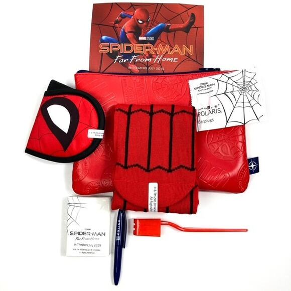 Spiderman United Airlines Polaris Amenity Travel Bag Red Marvel Comics unused - Picture 2 of 5